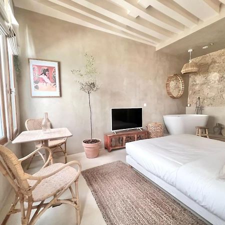 Studio De Charme Pour Un Sejour En Amoureux - 2P - Flat-Guest Paris Extérieur photo